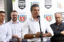 O governador Beto Richa participa em Cascavel,da inauguração do Núcleo de Proteção à Criança e ao Adolescente Vítima de Crime (Nucria) e da demolição simbólica da carceragem da 15ª Subdivisão Policial. Participaram da solenidade: prefeito de Cascavel, Edgar Bueno, o secretário de Segurança, Wagner Mesquita, deputado André Bueno, entre outros.Cascavel, 23-12-16.Foto: Arnaldo Alves / ANPr.
