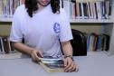 A doação de livros de literatura para o sistema prisional do Estado contribui para a renovação constante do acervo das bibliotecas do Departamento Penitenciário do Paraná (Depen), para atender os detentos. As obras literárias ficam disponíveis aos presos, que podem utilizá-las como remição total da pena a ser cumprida, após fazerem uma resenha sobre o texto, que passa pela avaliação de um professor.Curitiba, 02/05/2017.Foto: Divulgação Depen PR