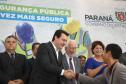 O governador Carlos Massa Ratinho Junior confirmou nesta quarta-feira (18) investimentos do Estado em pacote de obras da área da Segurança Pública. Serão construídas cadeias públicas em Foz do Iguaçu, Londrina, Ponta Grossa e Guaíra e delegacias em Araucária, Almirante Tamandaré e Colombo. A solenidade foi no Palácio Iguaçu, com a presença do secretário da Segurança Pública, Romulo Marinho Soares. Curitiba,18/09/2019 Foto:Jaelson Lucas / AEN