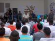Nesta terça-feira (1), a Casa de Custódia de São José dos Pinhais fez o encerramento das atividades realizadas em agosto, em comemoração ao mês do estudante. Durante todo o mês, foram ofertados jogos escolares, oficinas de desenhos, poemas, esportes, remição pela leitura, e ainda, o curso o profissionalizante de eletricista predial, ofertado em parceria com o SENAI e o SENAC. 