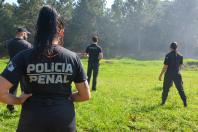 Policiais penais recebem capacitação para difundirem novas técnicas de segurança