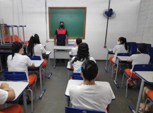 Penitenciária Feminina de Foz do Iguaçu viabiliza projetos para cursos de graduação e trabalho às presas da unidade