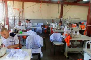 Com 60% dos presos trabalhando, Penitenciária Estadual de Maringá estimula ressocialização