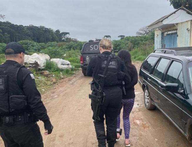 Operação conjunta entre polícias Penal e Civil cumpre mandados de prisão de cinco pessoas monitoradas