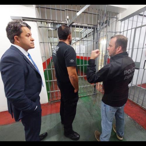 Policiais penais do Paraná visitam Secretaria de Administração Prisional e Socioeducativa de Santa Catarina