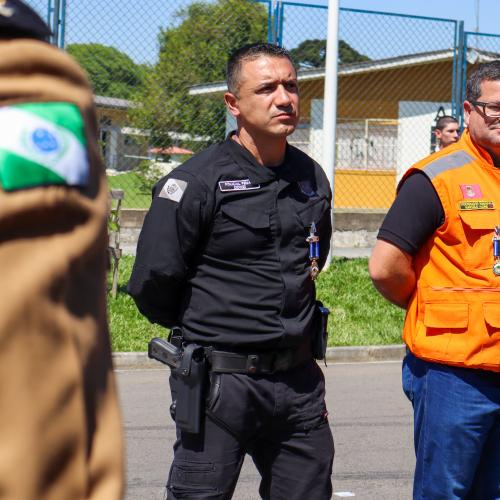 Polícia Penal do Paraná recebe homenagem e medalha de mérito da PMPR