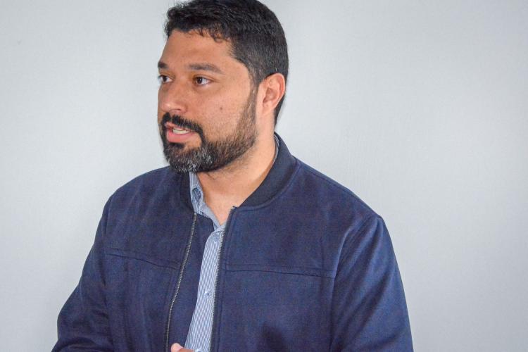 Na última terça-feira (20), a Polícia Penal do Paraná, inaugurou a Sede da Coordenação Pedagógica da Divisão de Educação. Criada há 10 anos, até a inauguração, a coordenação pedagógica desenvolvia suas atividades em espaços cedidos por outros setores, agora, localizada no Complexo Penitenciário de Piraquara, as atividades dos setores de educação, do sistema prisional, terão um espaço próprio. O chefe da Divisão de Educação, da Polícia Penal, Juliano Prestes, falou sobre a importância do setor possuir um