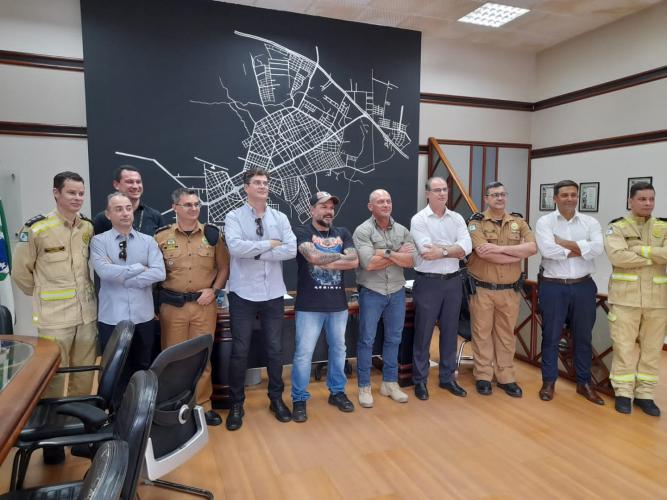 Secretário de Segurança Pública do Paraná conhece e declara apoio a projetos da Polícia Penal em Paranavaí