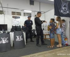 Polícia Penal do Paraná expõe trabalhos e equipamentos em exposição de Paranavaí