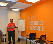 Maio Amarelo: Polícia Penal do Paraná realiza ações de educação no trânsito e prevenção de acidentes
