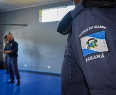 Polícia Penal do Paraná capacita 60 guardas municipais em imobilização e algemamento