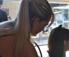 Apenadas realizam doação de cabelo durante evento em alusão ao Dia da Mulher na Cadeia Pública de Altônia