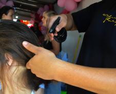 Apenadas realizam doação de cabelo durante evento em alusão ao Dia da Mulher na Cadeia Pública de Altônia