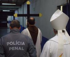 Caminhada marca celebração do “Jubileu dos Encarcerados” na Penitenciária Estadual de Cruzeiro do Oeste
