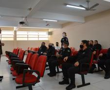 Agentes penitenciários participam de curso de habilitação em fuzil e armeiro no Exército Brasileiro - Curitiba, 20/09/2021