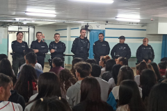 Alunos de Laranjeiras do Sul recebem palestras da Polícia Penal sobre prevenção ao crime e violência