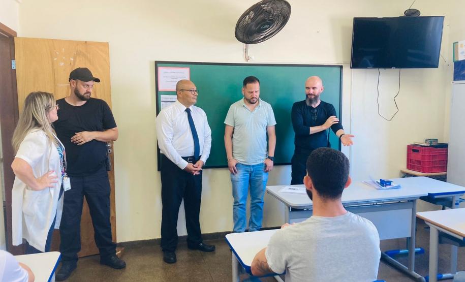 Apenados do Complexo Penitenciário de Maringá prestam vestibular para Serviço Social