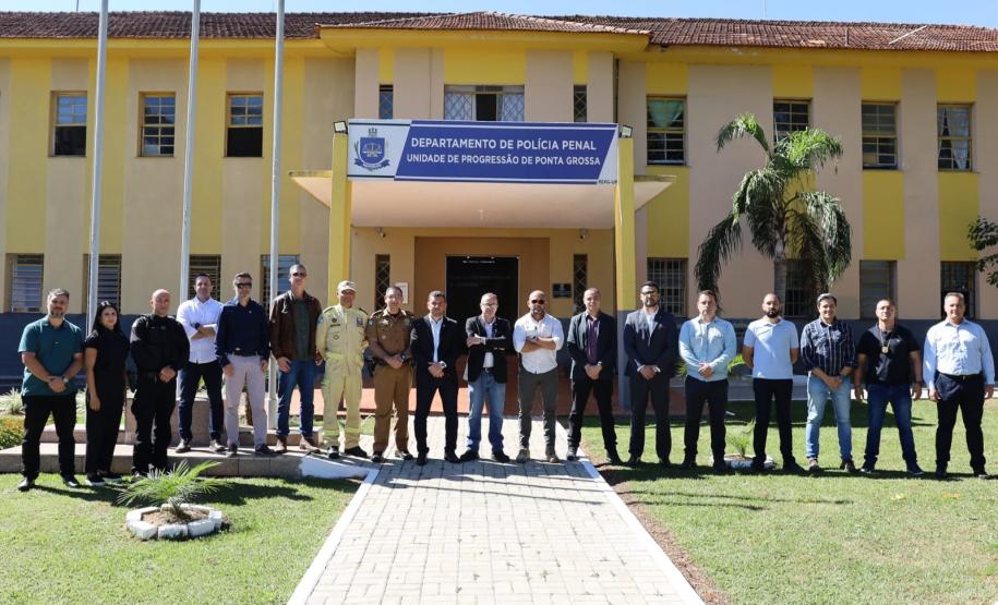 Secretário Hudson faz visita técnica em duas unidades prisionais no interior do Estado