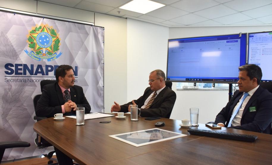 Construção de novas Unidades de Progressão é tema de reunião em Brasília