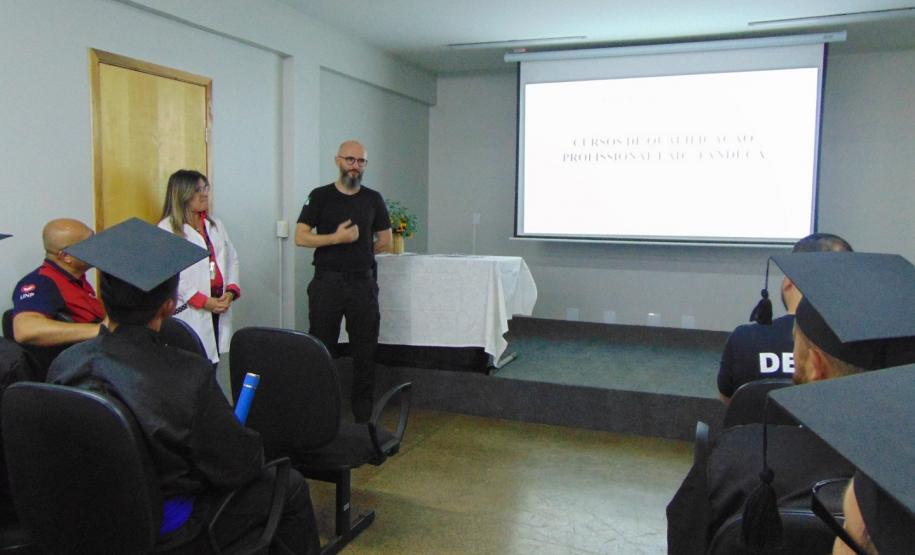 Cursos de qualificação profissional ofertados pela Fanduca formam 25 apenados na Colônia Penal Industrial de Maringá