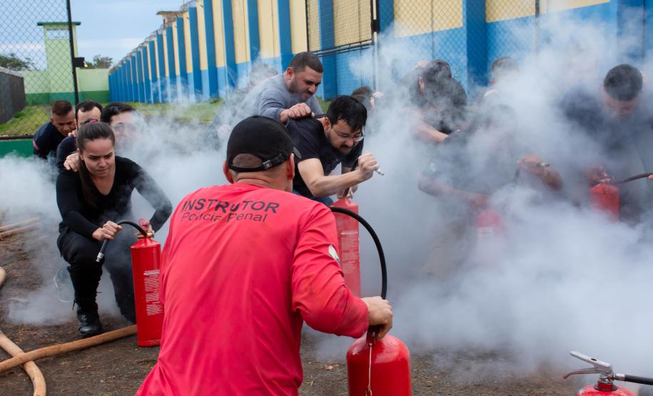 Polícia Penal do Paraná promove curso de brigadista de incêndio penitenciário para servidores em Londrina