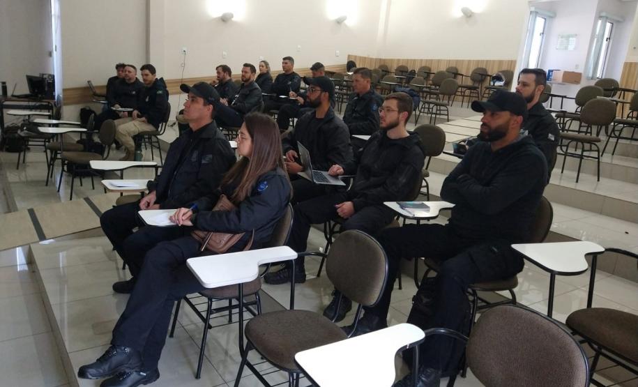 Polícia Penal do Paraná capacita 12 policiais a operar drones em Francisco Beltrão