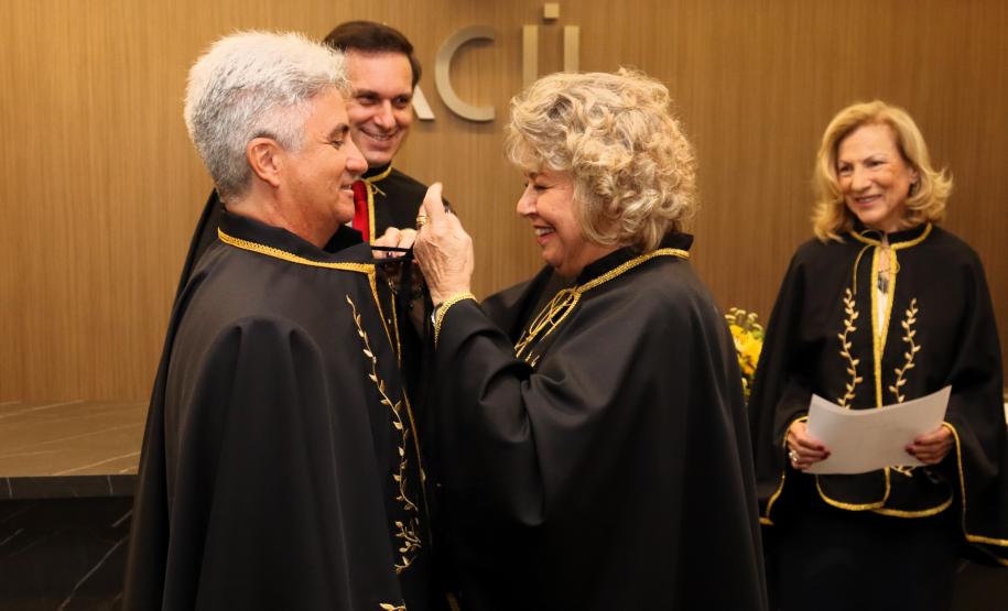 Policial penal é aprovado para compor cadeira da Academia de Letras de Londrina