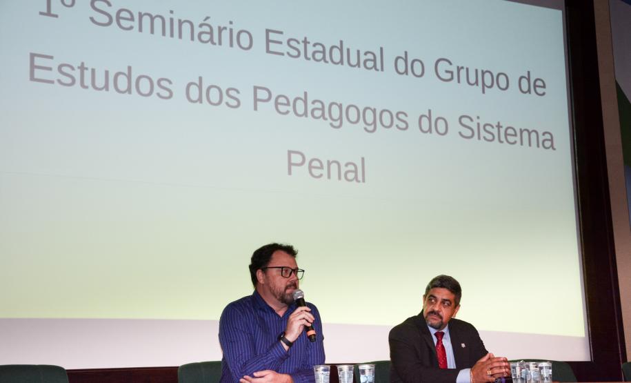 Pedagogos do sistema prisional debatem melhorias e diretrizes pedagógicas no Paraná