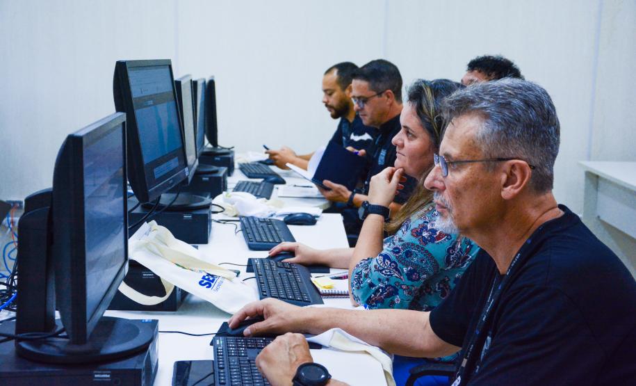 Servidores da Polícia Penal do Paraná recebem treinamento de estatística de dados do Senappen