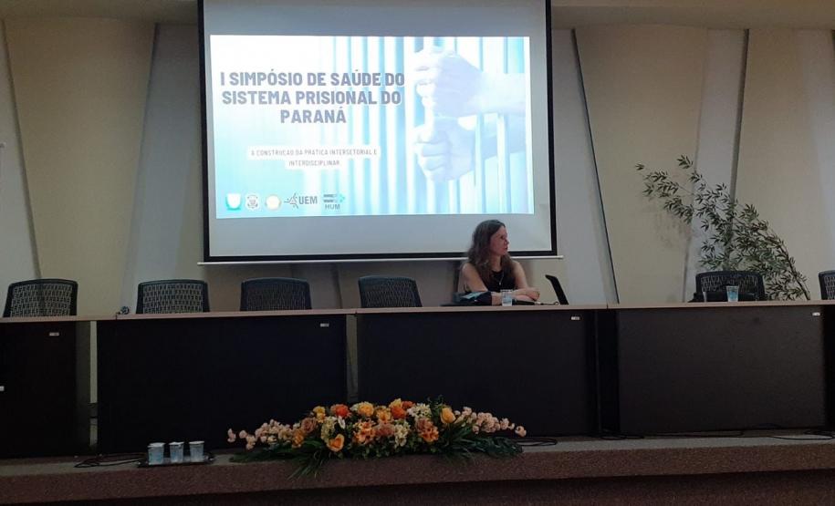 Simpósio debate a situação da saúde no sistema prisional em Maringá