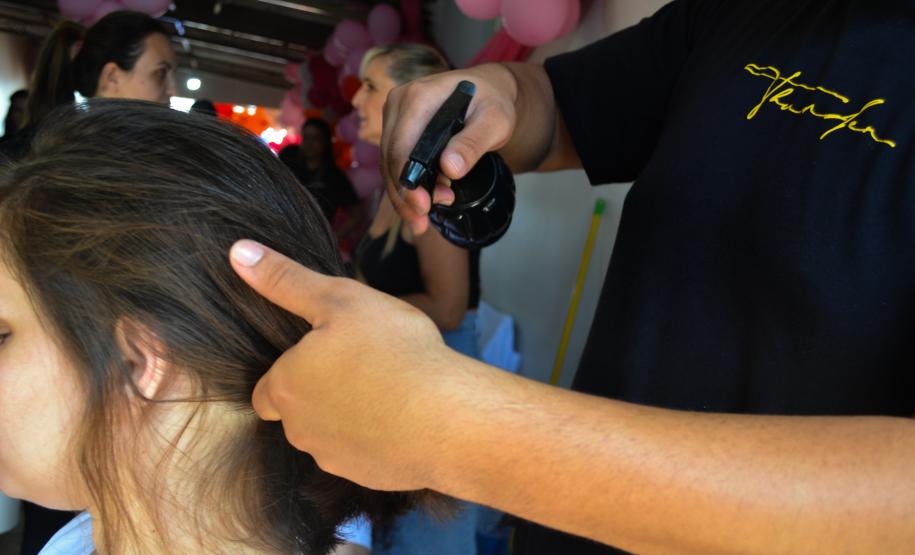 Apenadas realizam doação de cabelo durante evento em alusão ao Dia da Mulher na Cadeia Pública de Altônia