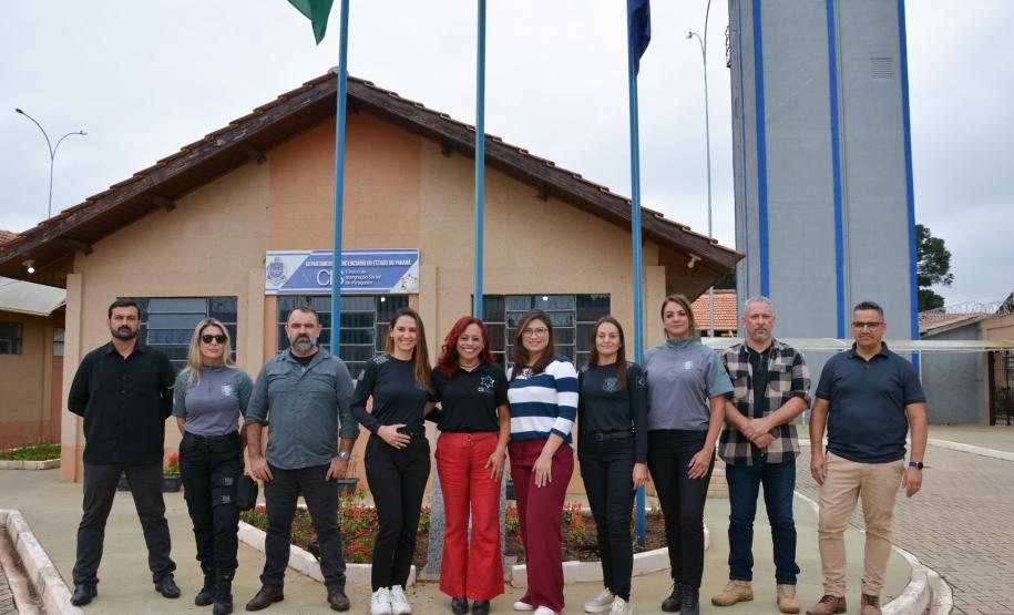Policiais penais do Mato Grosso do Sul visitam sistema prisional do Paraná para troca de experiências