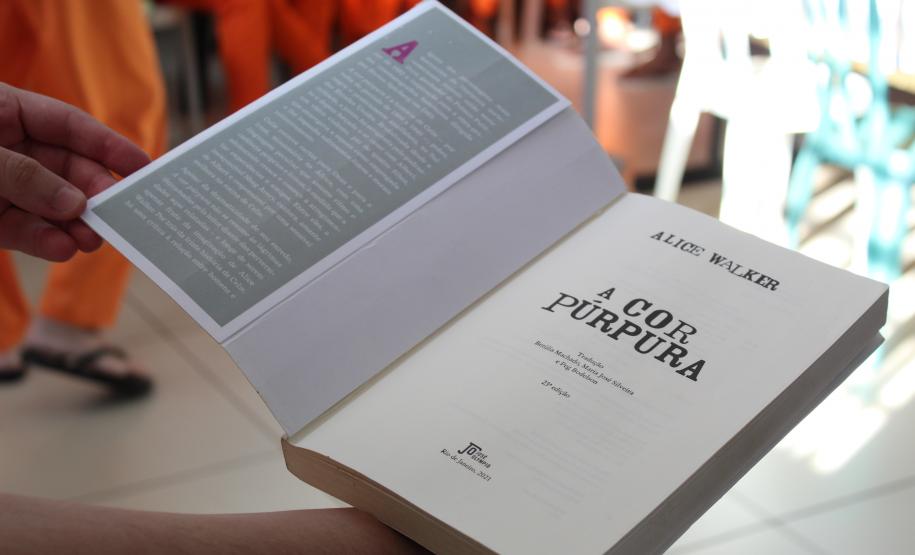 Polícia Penal do Paraná promove Projeto de Leitura com "A Cor Púrpura" em Maringá