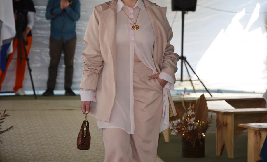 Desfile de Moda na Penitenciária Feminina do Paraná Destaca Talento e Reinserção Social das Custodiadas