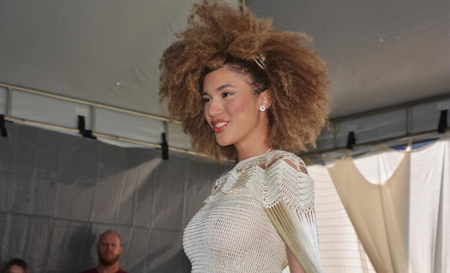 Desfile de Moda na Penitenciária Feminina do Paraná Destaca Talento e Reinserção Social das Custodiadas