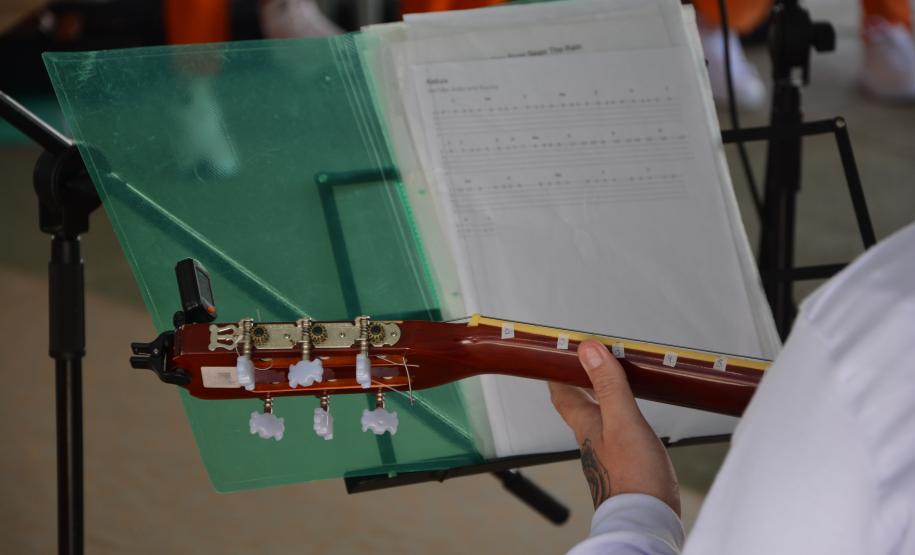 Desfile de Moda na Penitenciária Feminina do Paraná Destaca Talento e Reinserção Social das Custodiadas