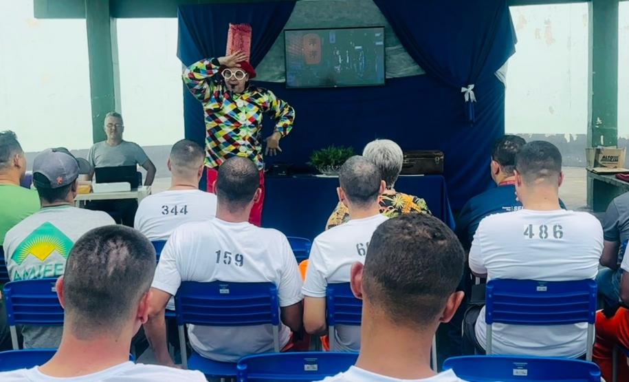 Parceria entre Polícia Penal e Senai certifica 25 apenados da Casa de Custódia de Maringá em cursos profissionalizantes