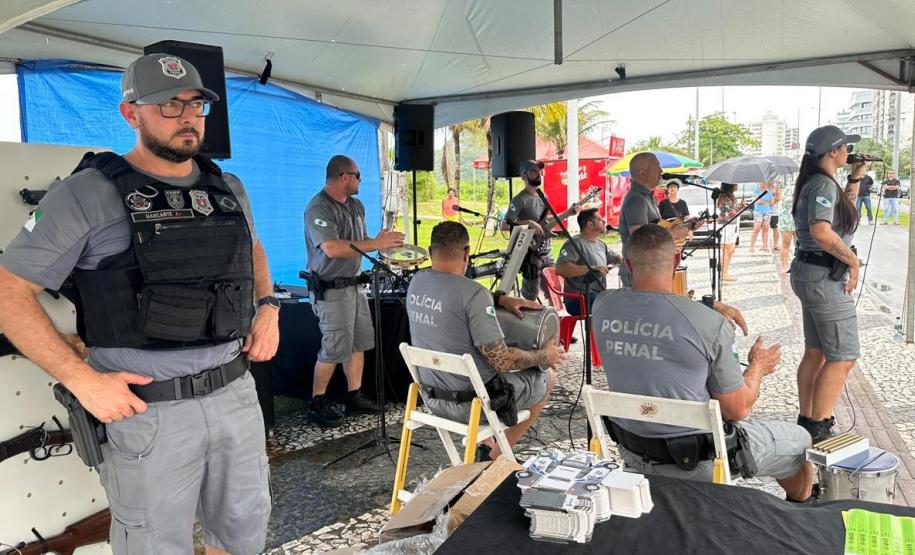 Polícia Penal do Paraná encerra exposições no Verão Maior Paraná com lançamento de banda