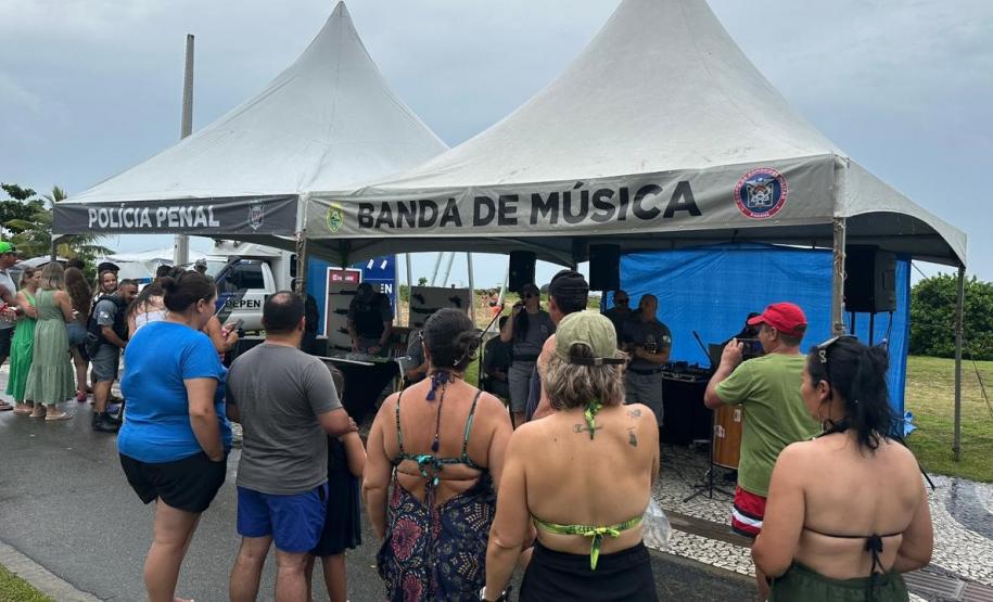 Polícia Penal do Paraná encerra exposições no Verão Maior Paraná com lançamento de banda