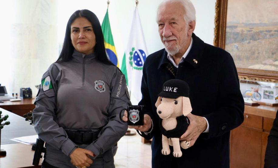 Lei que melhora carreira da Polícia Penal do Paraná é sancionada