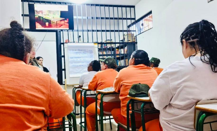 Cadeia Pública Feminina de Alto Paraná conclui curso de qualificação em olericultura