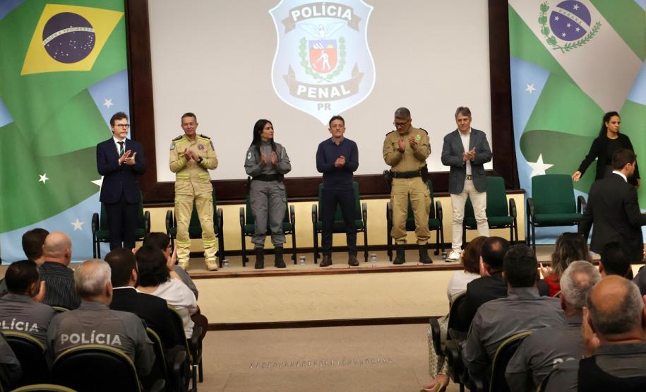 Sistema Penitenciário do Paraná celebra 117 anos com solenidade marcada por homenagens, palestras e reconhecimento institucional