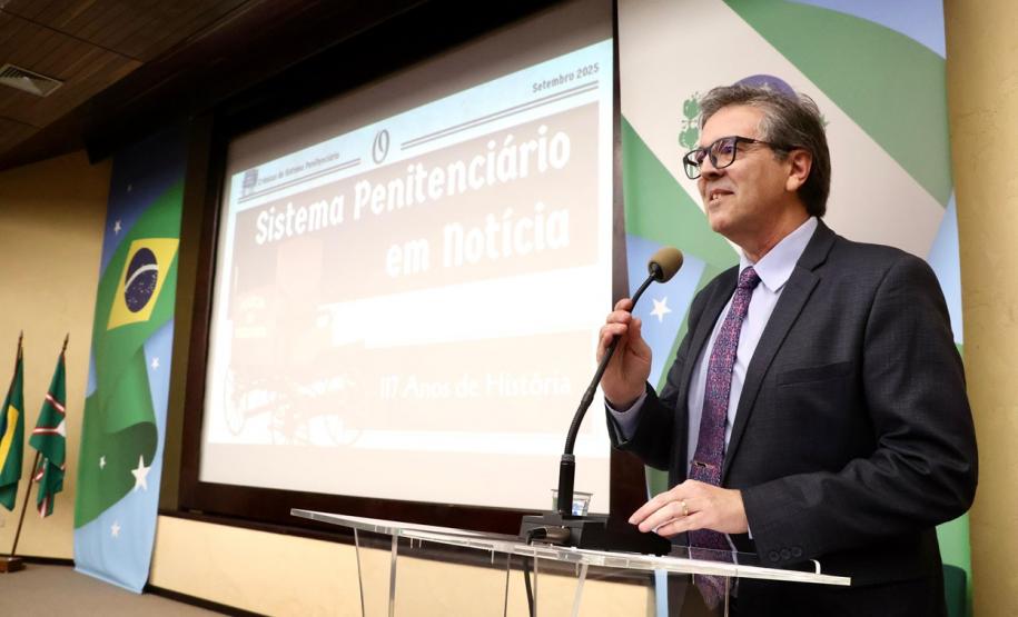 Sistema Penitenciário do Paraná celebra 117 anos com solenidade marcada por homenagens, palestras e reconhecimento institucional