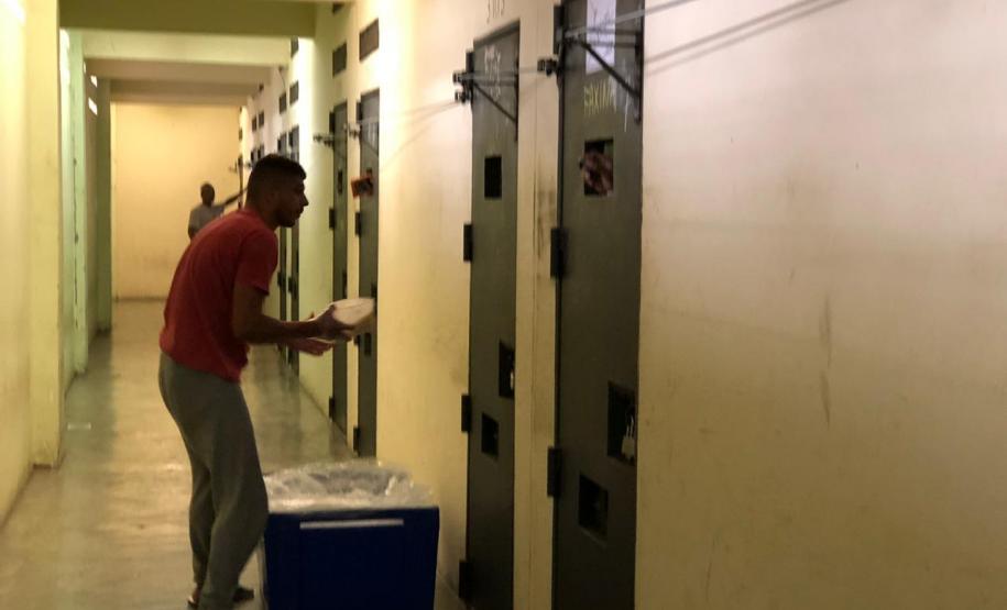 Depen melhora alimentação de servidores detentos