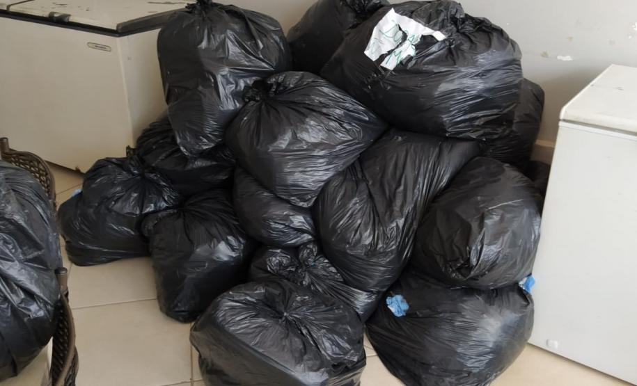 Presos de Toledo recebem uniformes e roupas de cama da Penitenciária Federal de Catanduvas