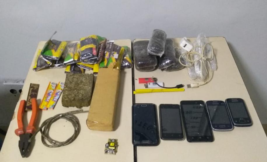 Homem é flagrado tentando arremessar celulares e drogas na Cadeia Pública de Marechal Cândido Rondon