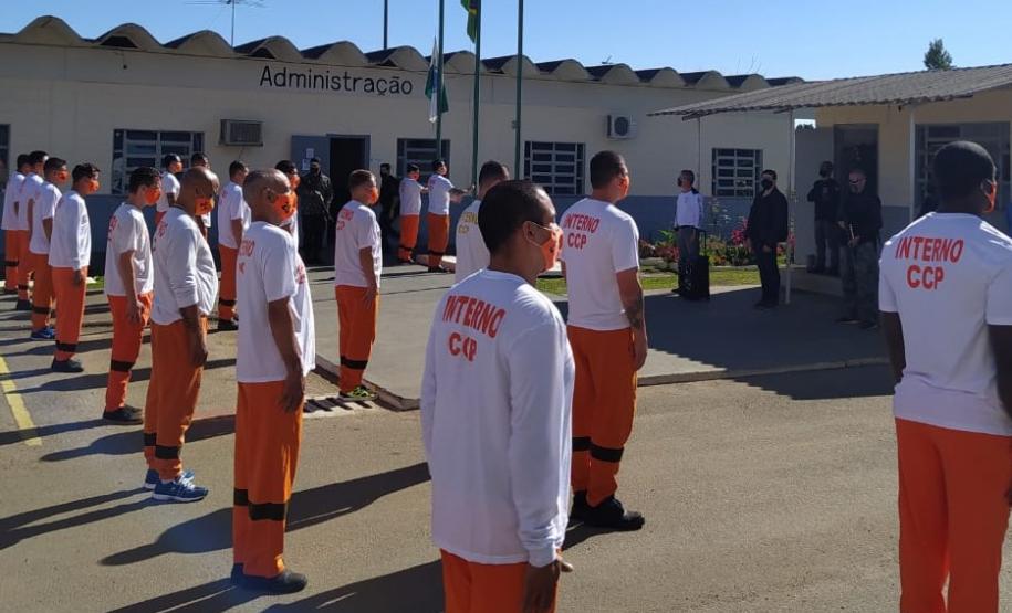 Presos de Piraquara executam Hino Nacional em comemoração aos 198 anos da Independência do Brasil