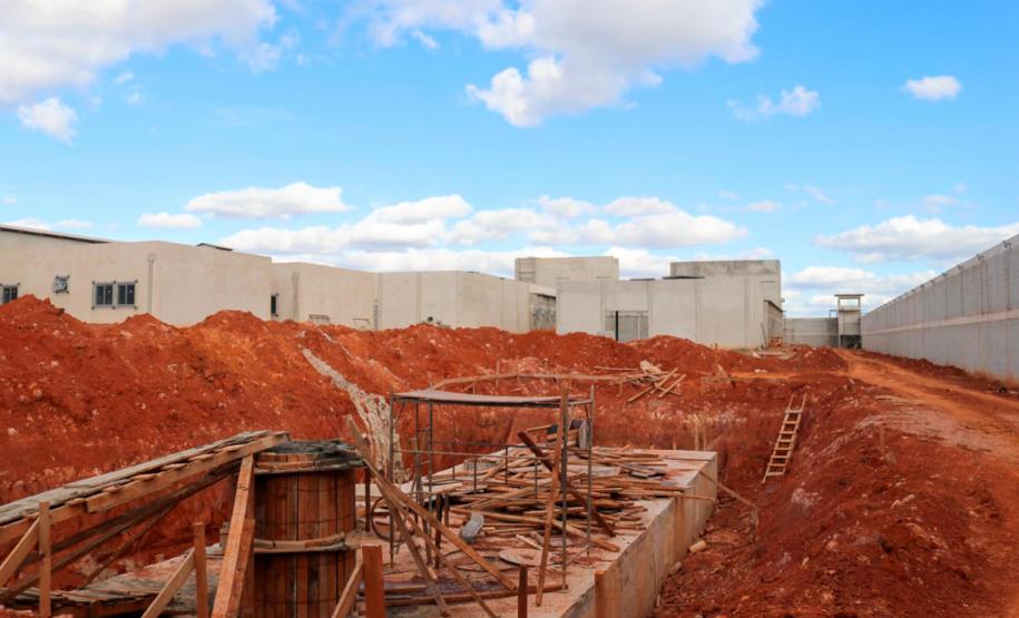 Cadeia Pública de Ponta Grossa tem 60% das obras executadas Cadeia Pública de Ponta Grossa tem 60% das obras executadas