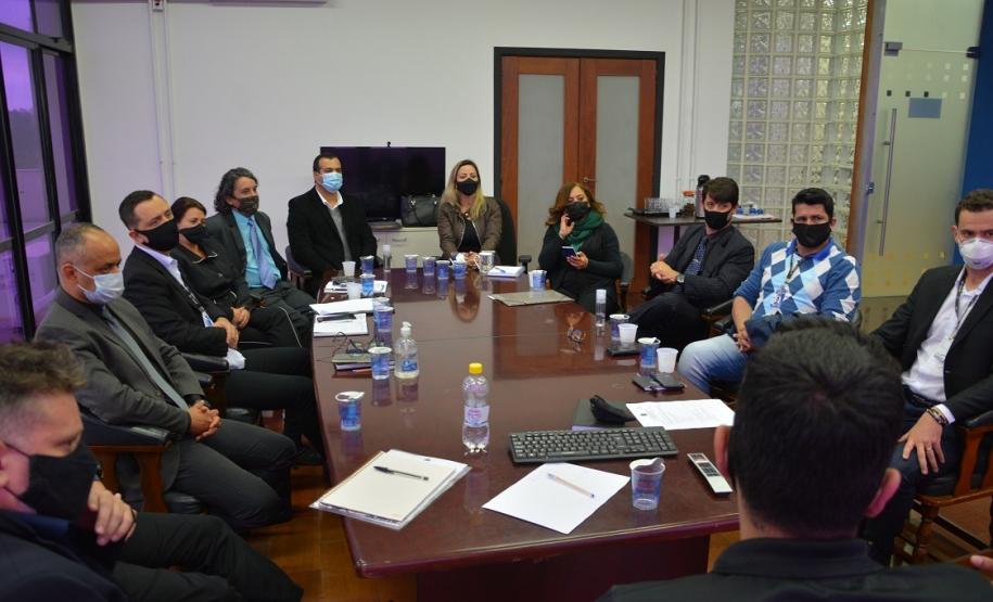 Com três dias de duração, o evento que ocorreu na sede do Depen, em Curitiba, teve como objetivo debater as políticas de atendimento e incentivar a troca de experiências entre os gestores.