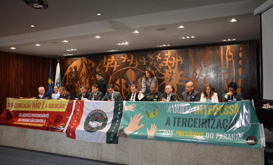 Audiência Pública discute sistema prisional no Paraná